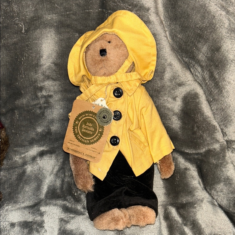 Adorable Set of 4 Boyds Bears Including a Cat Bear - Picture 5 of 5